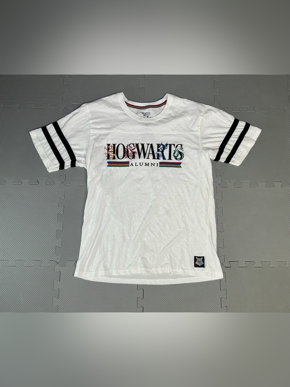 Hogwarts Alumni Wizarding World Of Harry Potter T-Shirt XL Universal Studios